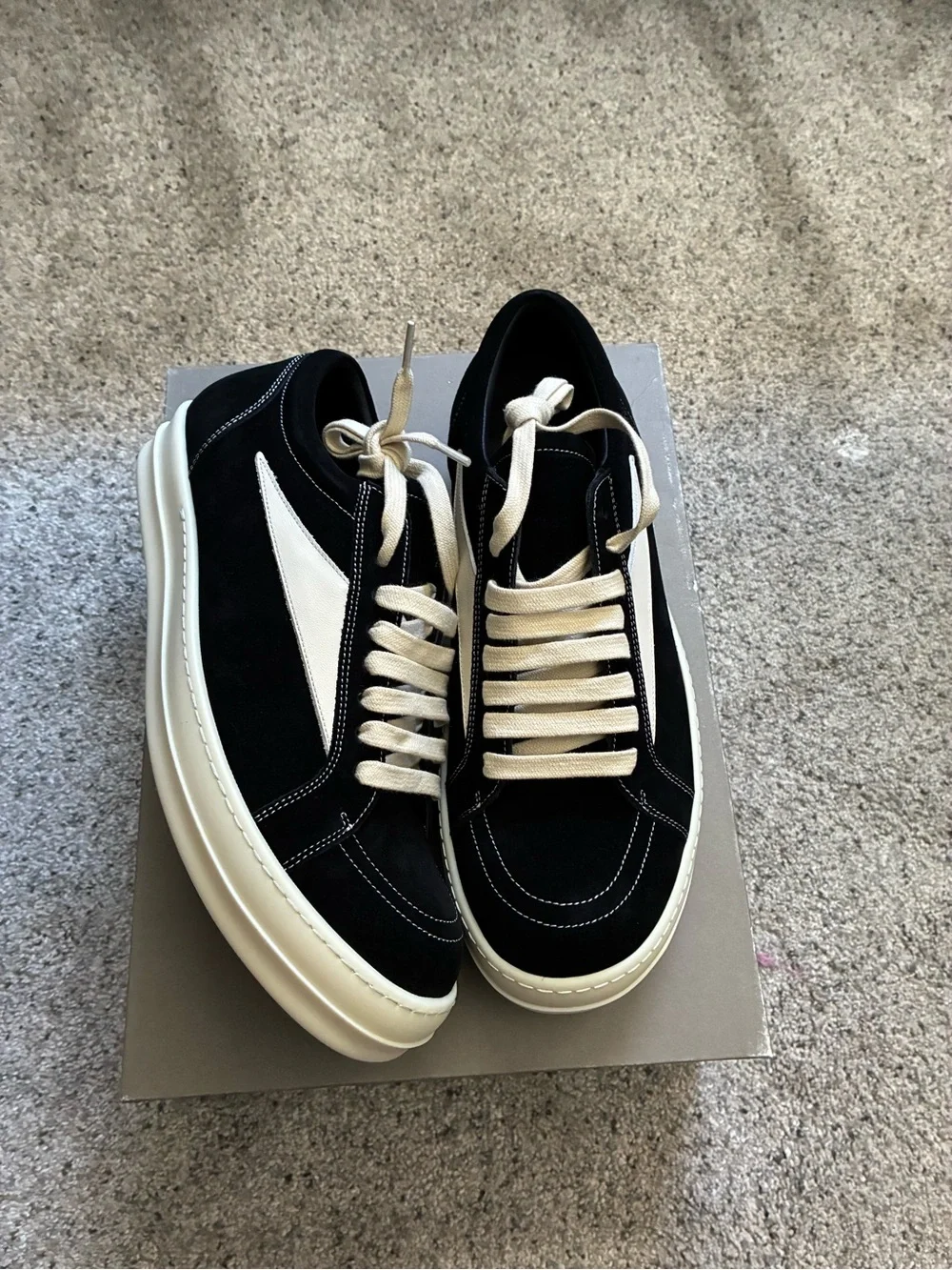 Men's Black and Cream Suede Low-Top Sneakers